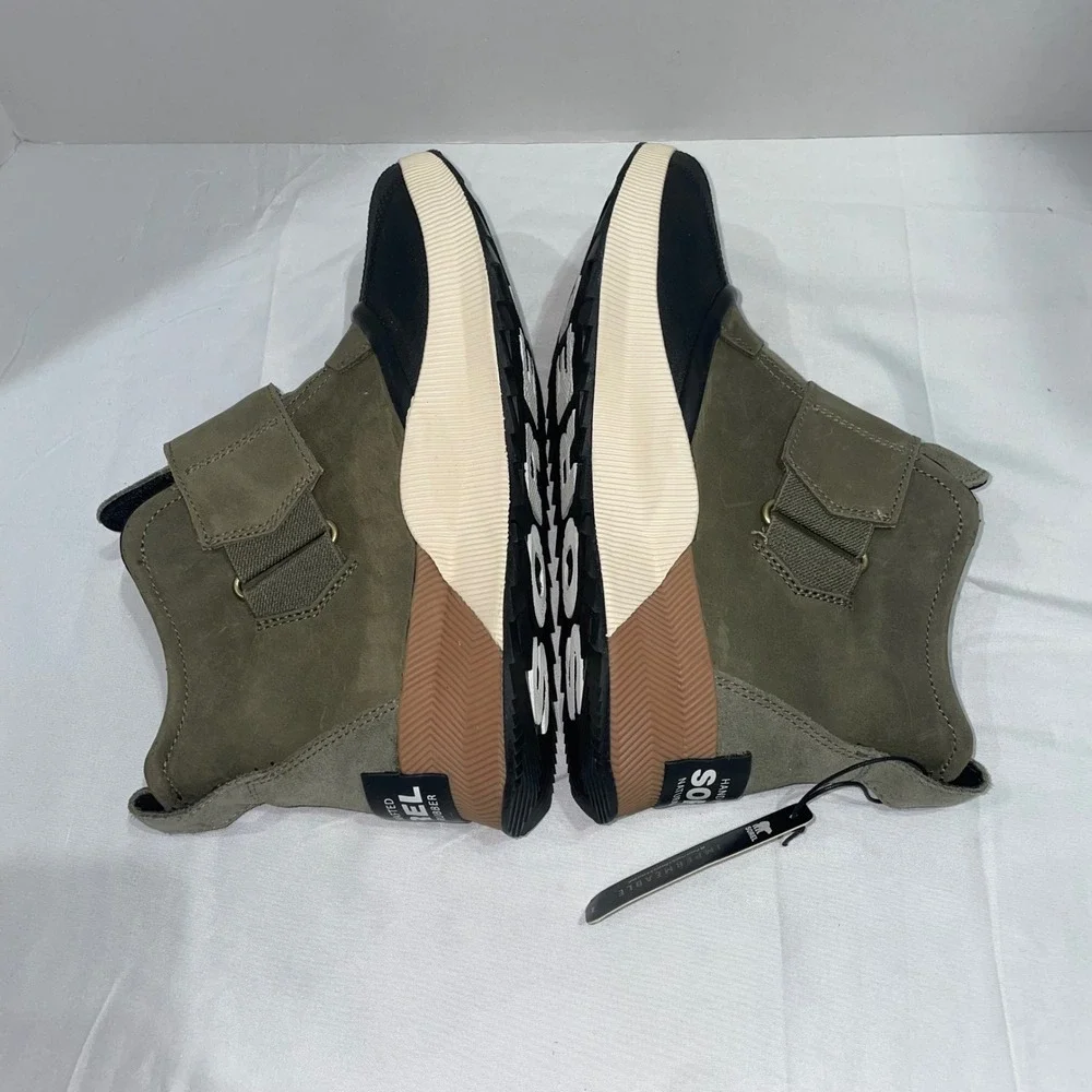 Sorel‎ Out N About III Conquest Waterproof Boots Olive Green Black Womens 9 New